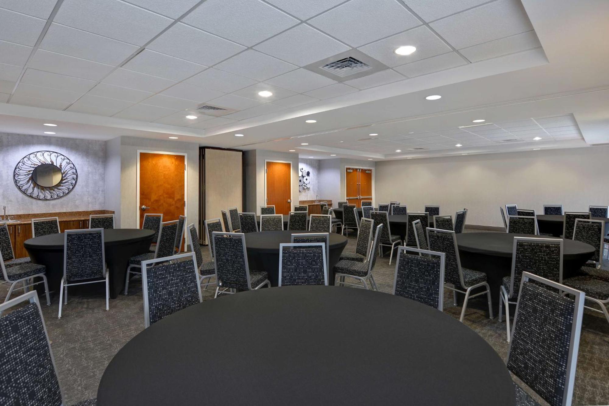 Hampton Inn & Suites Birmingham-Hoover-Galleria Екстер'єр фото